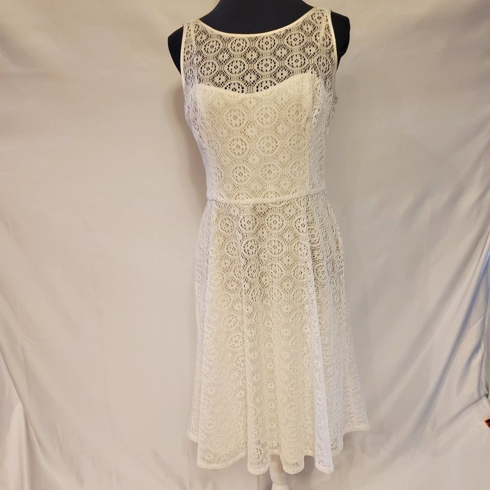 Nine West White Lace Dress Sweetheart Neck